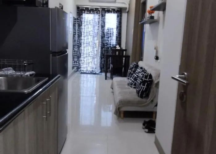 Cozy , Coast Residences Manila